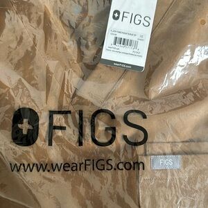 FIGS Men’s XS brown set